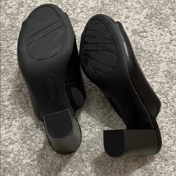 Anne Klein Black Mules / Clogs NWOT! - Picture 6 of 10